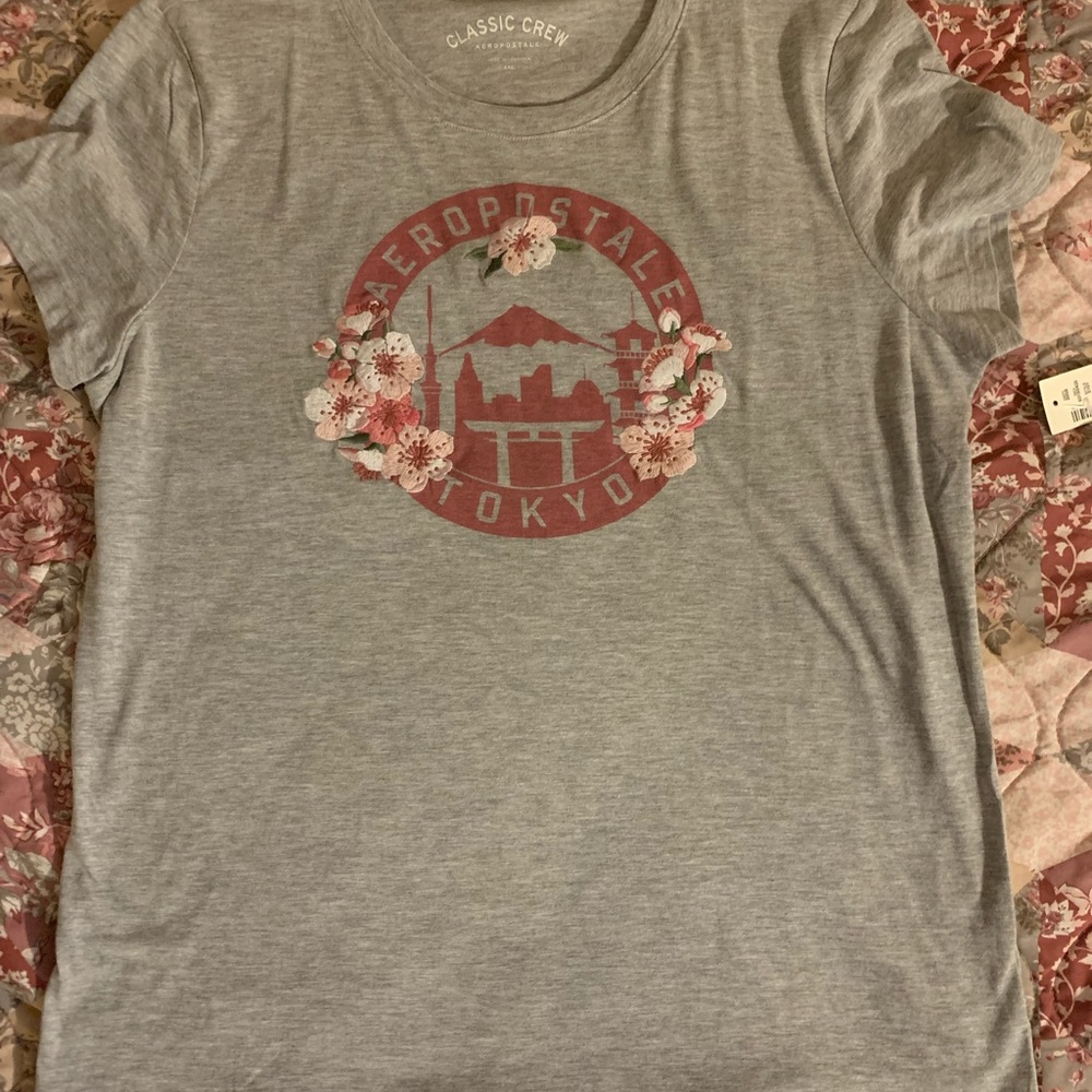 🌸Aeropostale t-shirt!!🌸 NWT